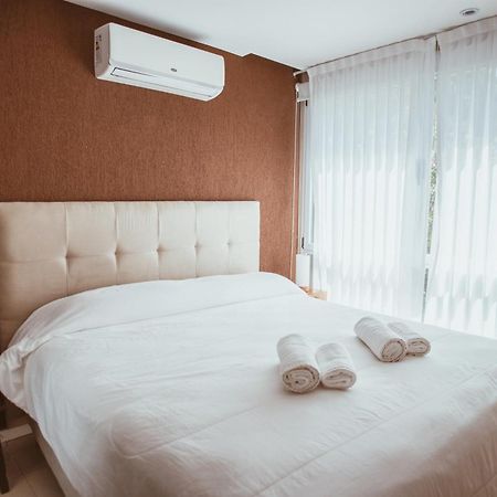 Suite House Carilo Ngoại thất bức ảnh